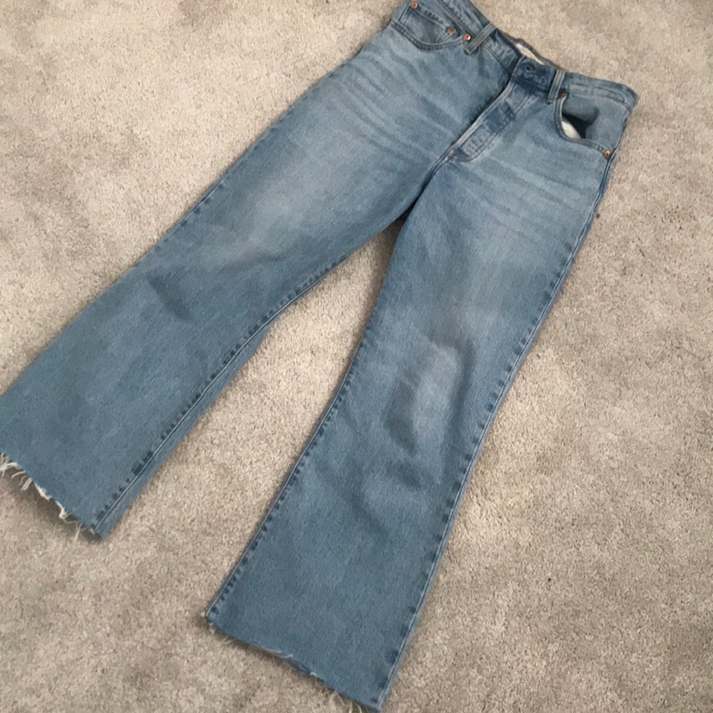 Levi ribcage jeans